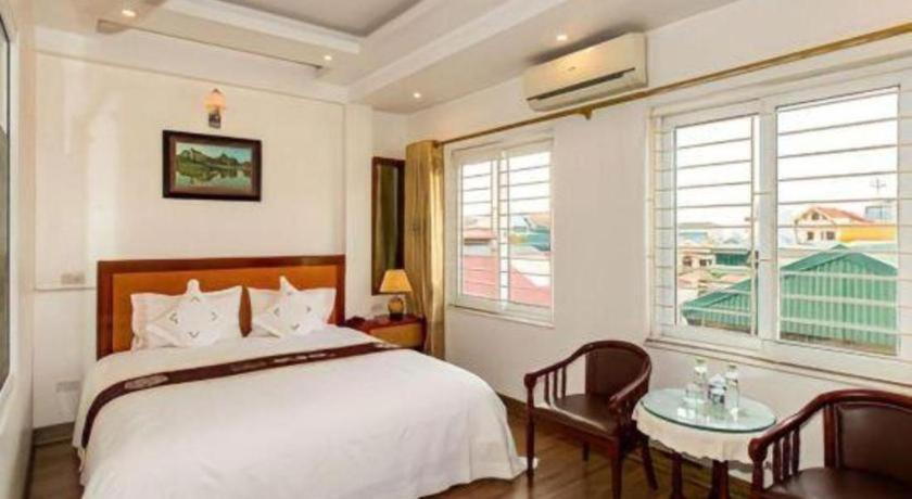 Ngoc Anh Hotel 2 Νιν Μπιν Εξωτερικό φωτογραφία