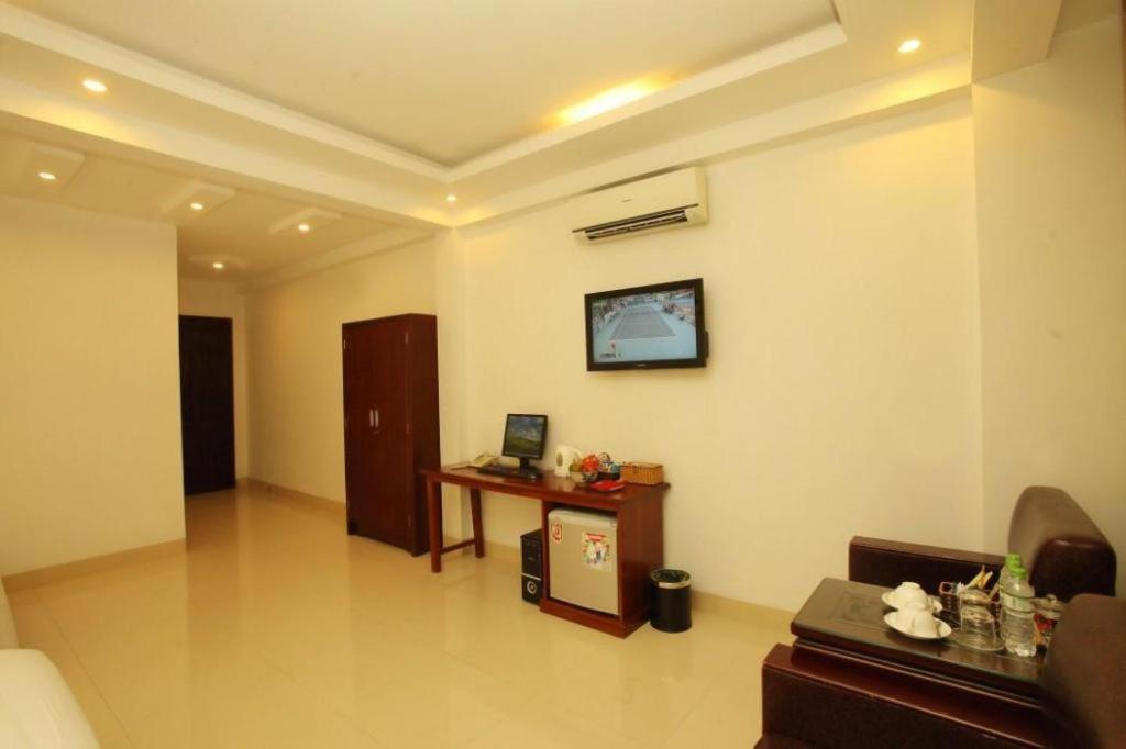 Ngoc Anh Hotel 2 Νιν Μπιν Εξωτερικό φωτογραφία